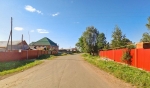 В сторону выезда из деревни